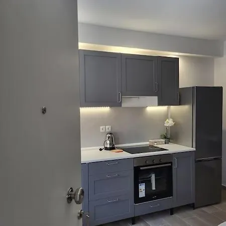 Little Fox Corfu 3 * Alepou