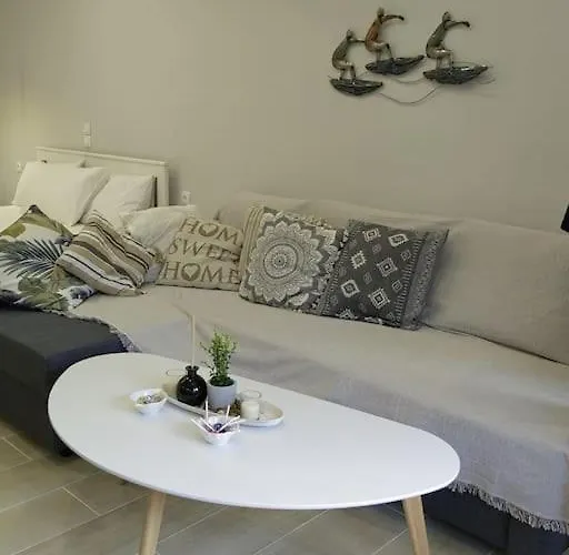 Little Fox Corfu 3 Αλεπού