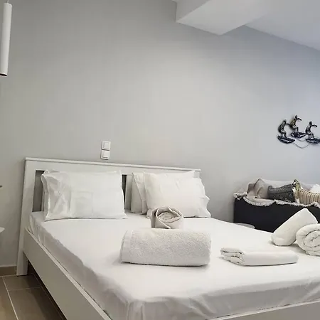 Little Fox Corfu 3 * Alepou